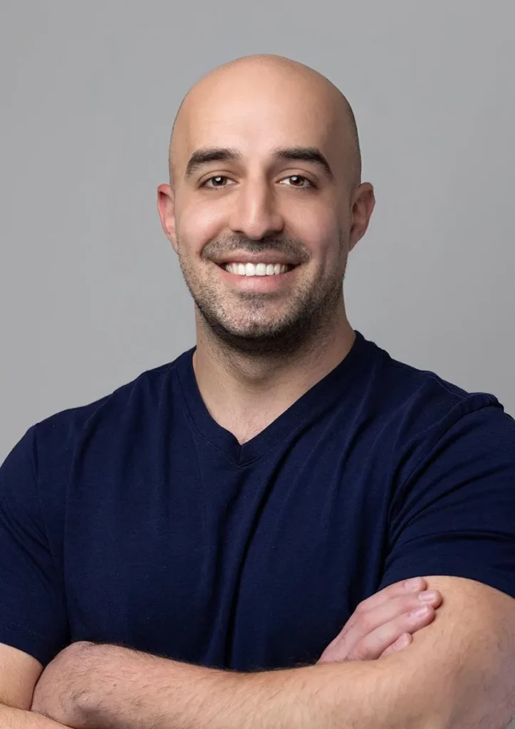 Niko Athanasatos headshot